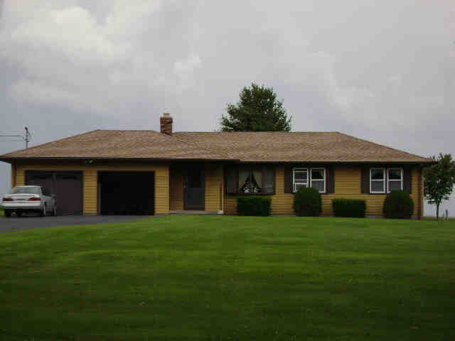 Building photograph for 212 MAGNOLIA HILL RD